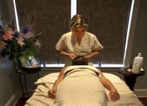 The Breakwater Inn & Spa