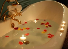 The Oxford Club, Spa & Salon